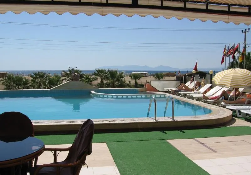 Hotel Amphora 3*