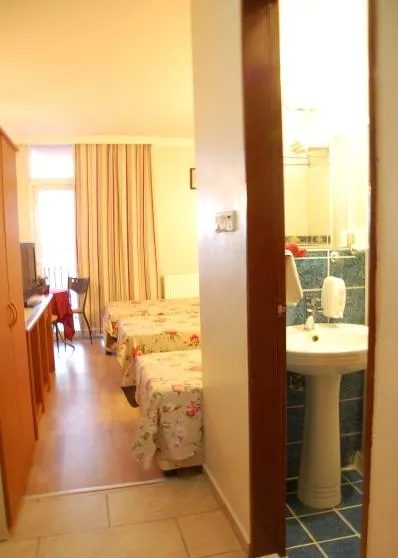 Hotel Grand Milano 3*