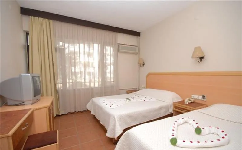 Hotel Buyuk Berk 3*+