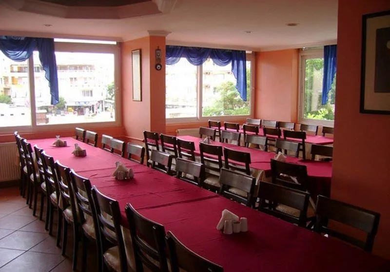 Hotel Grand Milano 3*