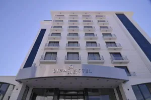 Hotel Çinar 3*+